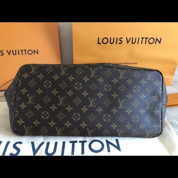 SOLD - Picture 5 of 15